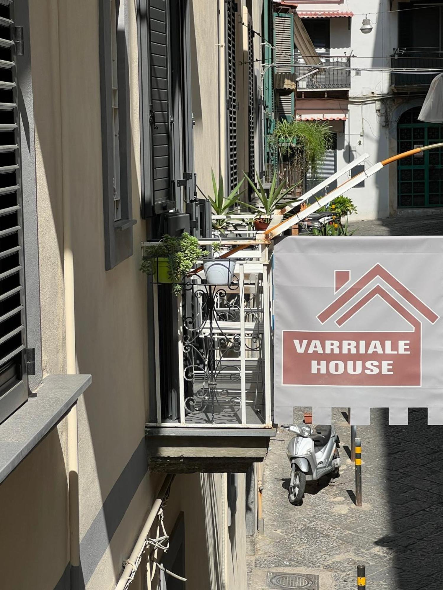 Varriale House Parking Free Small Car ナポリ エクステリア 写真